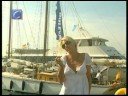 La actriz protagoniza la nueva campaña de la marca de la que es imagen, Puleva, y en ella interpreta a una cantante.Alicante, 3 octubre (CERES TV).-La hemos visto presentando y actuando, pero nunca la habíamos visto cantando, hasta ahora. Belén Rueda se atreve con la música, interpretando a una sensual cantante. En cuatro spots que pretenden ofrecer una imagen innovadora, se puede ver a la actriz en facetas muy diferentes. Asegura haberse sentido como en un rodaje, pero confiesa que por ahora se queda con la interpretación.© 2008 CERES TELEVISIÓN NOTICIAS[+info]: http://www.cerestv.info[e-mail]: noticias@cerestv.esPeticiones:Teléf.902-885.666 • Fax: 902.885.869