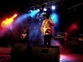 randy hansen, von musikmagazinen und musikkritikern in der ganzen welt als reinkarnation von jimi hendrix betitelt, zog das publikum am 31.08.07 in torgau in seinen bann.
--------------------
drums: manni v.bohr (ex-birth control)
bass: ufo walter (ex-marla glen)