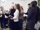Teens singing at Jupa