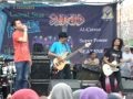 mahaghita - jhagad turun ke penonton nyanyi bareng di sma wachid hasyim 2 taman sidoarjo.flv