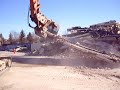 Hitachi Excavator ZAXIS 250 LCN Bagger in action