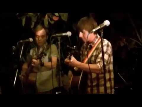 uganda - Frances Luke Accord performing