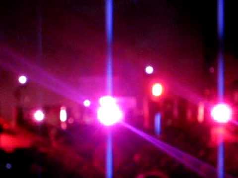 My Bloody Valentine - When You Sleep - live, Primavera Sound 2009. Click to view this video on 