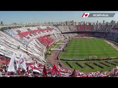 El recibimiento al equipo en el Monumental