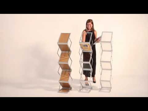 Prospektständer ZickZack faltbar A4 mit Alu Koffer