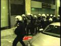 Επεισόδια έξω από τη Γενική Γραμματεία Κοινωνικών Ασφαλίσεων Προβολή Βίντεο