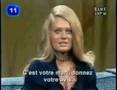 charmante blonde inculte