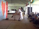 A enfermeira maluca do grupo teatral UNIART em ação na FEICAD de Dilermando de Aguiar, outubro de 2008
