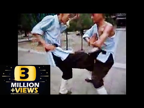 shaolin munk - Shaolin monks sparring, courtesy of chinese documentary. You can see the various techniques employed for attacking, blocking, and counterattacking. Rare.