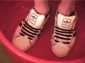get wet in shoes/clothes