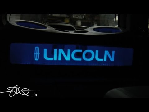 Clean and Classy Car Audio Install –  2005 Lincoln Navigator – Rockford Fosgate  Amps