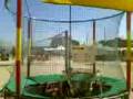 videos de salti sulle molle al mare (cervia)