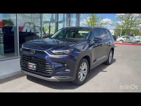 Used 2025  Toyota Limited image 1