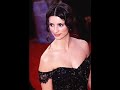 voici, pour vous, des photos de la plus belle actrice de tous les temps sur une des plus belles chansons fran�aises de tous les temps.