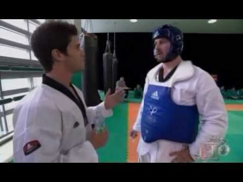 taekwondo - High quality link: http://www.youtube.com/watch?v=loi7pAiN-zs&fmt=18.