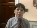 1992.

story of kids that can teleport from one place to another. as a beginner, they keep being sucked to an island like a magnet. american lisa teleported for the first time.