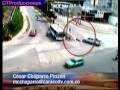 videos de Cámaras de seguridad graban imprudencias fatales de conductores