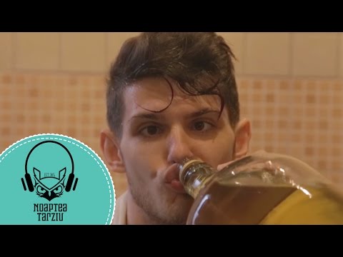 apa - Aceasta melodie este un PAMFLET, va rugam sa o tratati ca atare! Situatia si/sau personajele de cele mai multe ori sunt fictive! Mentionam ca nu criticam ima...