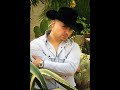 Video Larry Hernandez-Arrastrando las patas