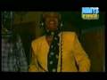 Celia Cruz - rie y llora