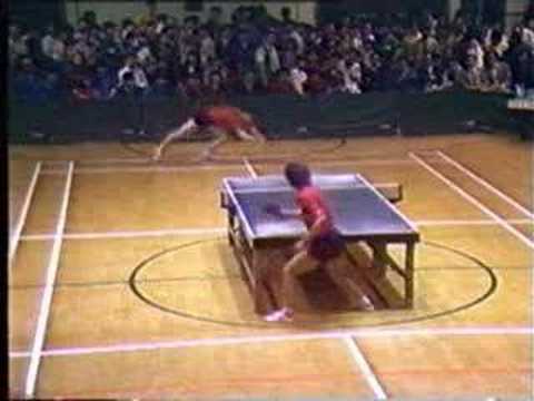 Ofensiva y defensiva en el ping pong