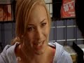 Charah: Chuck gives Sarah his mothers bracelet