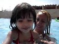 Na Piscina com a Pamma.MPG