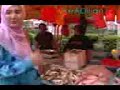 CALON MELAWAT RAKYAT DI PASAR MALAM NURUL IZZAH