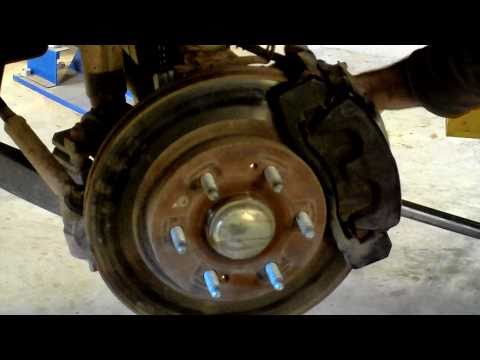 2007 Chevy Silverado Z71 Front Hub Bearing Replacement