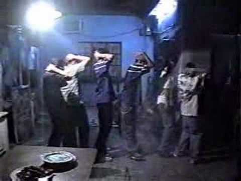 Youtube-videoupotus, klikkaa nähdäksesi!