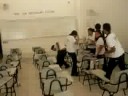 Guerra de Bolinha de papeL. ¬¬