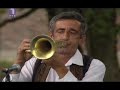 Guča 2009.... Stara Srpska pesma, nakrivi šajkaču i slušaj kako truba zbori...