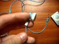 (uploaded by SmexyWriter)&nbsp;Blue stereo earphone from DealExtreme! 