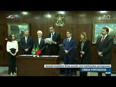 Senado assina acordo para difusão da língua portuguesa