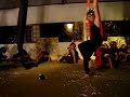 Nati haciendo contorsion!