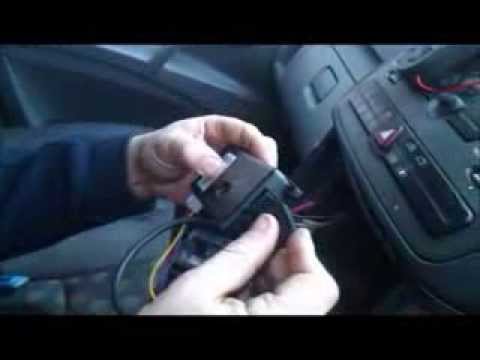 How to install a Universal Handsfree Car Kit in a Mercedes Vito Van