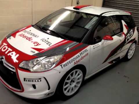citroen ds3 white