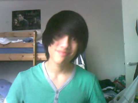 Carlkr - If you havnt watched his videos, watch them!!! =D Heres his link: http://uk.youtube.com/user/Carlkr.