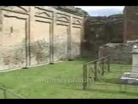 Italy travel: Pompeii Altar of the ...