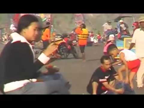 PARANGTRITIS BEACH COMMUNITY|BowDoc2010.mp4