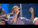 show ao vivo - flavinho silva / gilson bermini

o cantor e compositor vem de uma nobre linhagem do samba. filho do saudoso compositor e cantor jo�o nogueira, antes mesmo de completar um m�s de vida, diogo j� acompanhava os pais nos pagodes e acostumou-se desde cedo a ser embalado ao som de sambas e choros.jo�o nogueira sempre o convidava para participar de seus shows e no samba entre amigos. logo vieram os convites para diogo participar das rodas de samba do rio, h�bito que lhe rendeu respeito e aprova��o dos bambas ligados � m�sica e ao samba.fez importantes shows com jo�o nogueira pelo brasil. em salvador, cantou com o pai no pelourinho para uma plat�ia de mais de cinco mil pessoas, em dezembro de 1998, na comemora��o do 