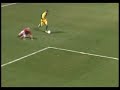 england-vs-australia-harry-kewell-120203.html