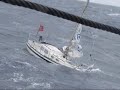 En zo zinkt een jachtje op de Noordzee
