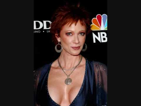 Lauren Holly