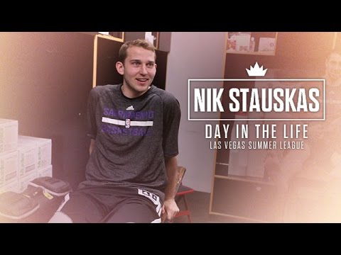 Nik Stauskas - Day in the Life