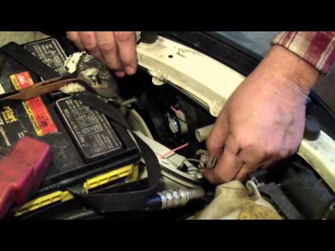 Changing headlight in a Subaru