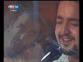 Hafo'mun evi kaya basinda, Ben Horozam öterem, Horoz havada