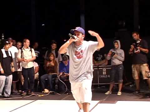 Scribble Jam - Scribble Jam 2006 - MC Finals - Tut vs Thesaurus Winner = Thesaurus.