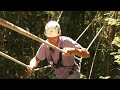Gönnen Sie sich und Ihren Freunden einen Nervenkitzel der besonderen Art. Klettern Sie auf 19 - 24 m Höhe im Hochseilgarten in der Wildschönau.