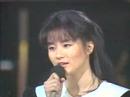 title:그 이유가 내겐 아픔이였네
-Lyrics-
잊는다는 슬픔보다 잊어야 한다는 이유가 
내겐 너무도 서글픈 아픔이었네

잊어야 하는 마음을 가을비는 아는듯이
내게 찾아와 조용히 손짓을 하네

뺨을 스치는 찬바람도 보고픔에 
목이메어 고개 숙이고

내게 손짓하던 가을비도 할말 잃어 
차가운 눈동자에 줄을 댄다

잊어야 하는 그이유가 내게는 아픔이었네
내게는 아픔이었네.....